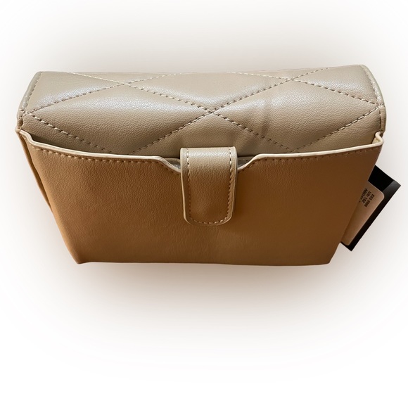 Bebe Los Angeles Abigail Crossbody Y2K Bag NWT beige tan - Picture 5 of 6